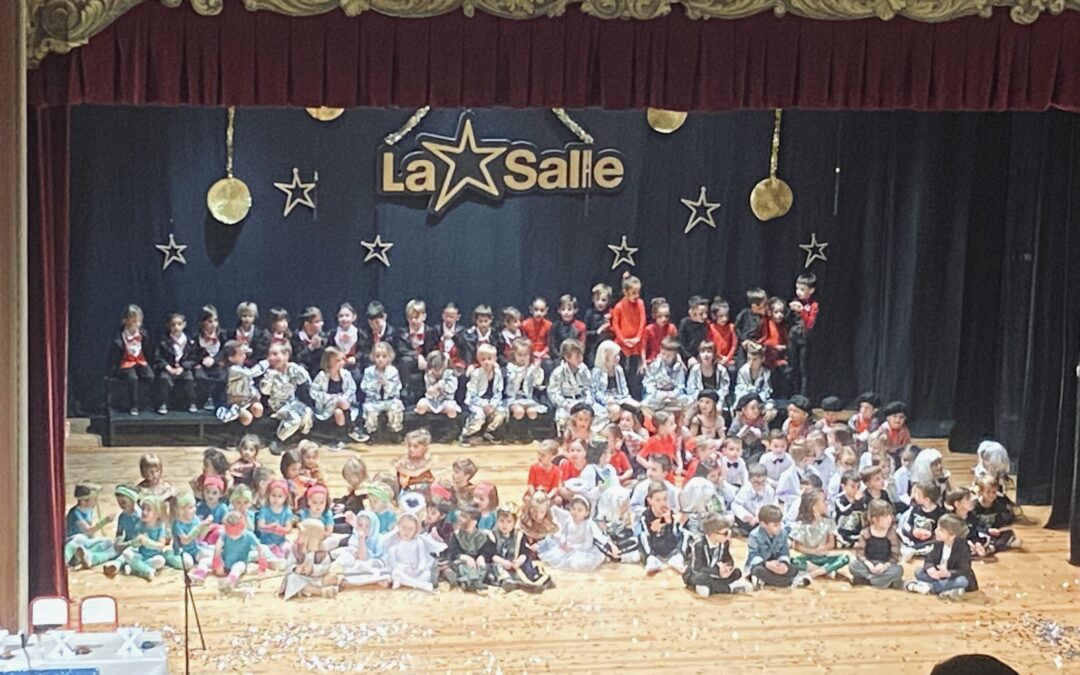 Els alumnes d’Infantil de La Salle Alcoi, enceten el Nadal amb l’emotiu teatre “God Talent”.